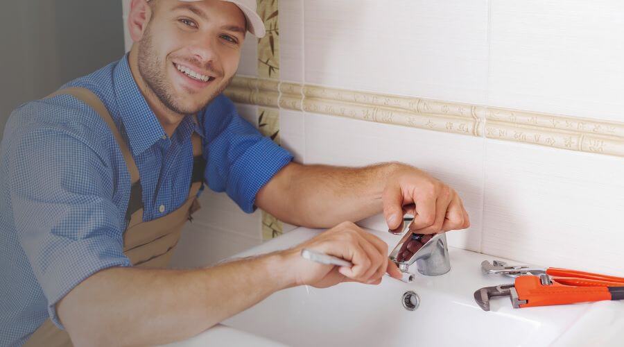 Kitchen Faucet Repair Service in Edwards, MO